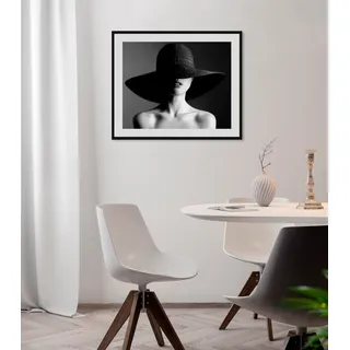 queence Bild »Lara« Bilder von Frauen   Foto   Frau   Kunst   Schwarz-Weiß 1 Stk. tlg. HD Premium Poster-Druck inkl. Holzrahmen, schwarz