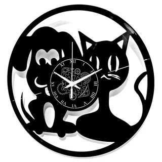 Instant Karma Clocks | Hund und Katze Wanduhr – Lustige Tierfreunde im Cartoon-Stil – Perfekt für Tierliebhaber | Geräuschlosem Quarzwerk | Geschenkidee für Küche, Schlafzimmer, Wohnzimmer