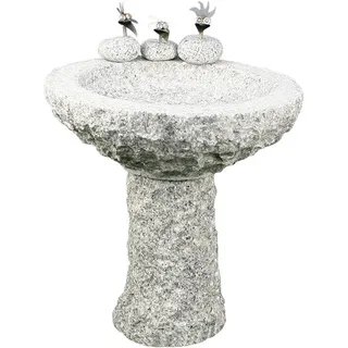 Vogelbad aus Granit mit Fuß (3 Steinvögel am Rand sitzend)