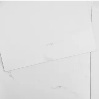 Vevor Selbstklebende Vinyl-Bodenfliesen, 30,5 x 30,5 cm, 50 Stk., 1,5 mm dick, zum Abziehen und Aufkleben, weiße Marmorstruktur, DIY-Bodenbelag für Küche, Esszimmer, Schlafzimmer und Badezimmer