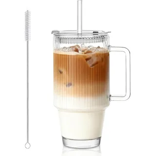 KEMORELA Trinkglas mit Deckel und Strohhalm | 710ml Gerippte Glasbecher, Robust & Spülmaschinenfest | Für Iced Coffee, Smoothie, Saft, Cocktail, Wasserglas