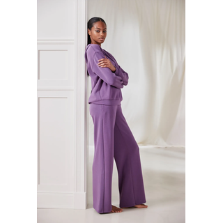 Loungehose FRENCH CONNECTION, Damen, Gr. 32/34, N-Gr, lila, Obermaterial: 55% Viskose (LENZINGTM ECOVEROTM), 40% Polyester, 5% Elasthan. Taschenfutter: 100% Polyester, unifarben, Basic, bequem lang, Hosen Loungehose, mit weitem Bein, Loungewear