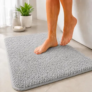 Floordirekt Badematte Sky - Badezimmerteppich - Weicher, dichter Hochflor - Rutschhemmend & Schnell trocknend - Geeignet für Fußbodenheizung - Eckig & Rund (50 x 80 cm, Silbergrau)
