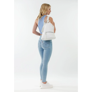 Rucksack TAMARIS "Rucksack TAS Nele", Damen, Gr. B/H/T: 34cm x 32cm x 20cm, weiß (weiß 300), Obermaterial: 60% Polyurethan PU. 40% Polyester PES., Rucksäcke Rucksack