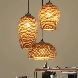FUMIMID Rattan Bambus Pendelleuchte Retro Stil Laterne Kronleuchter Antik Holz Esszimmer Lampe Landhaus Hängelampe Wicker Lampenschirm Schlafzimmer Wohnzimmer Deckenlampe E27 Pendellampe 3 Leuchte
