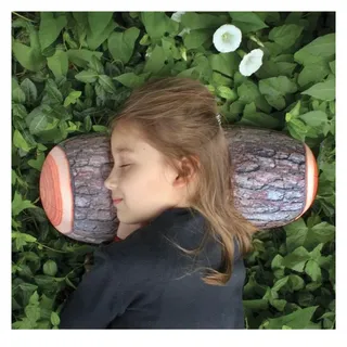 Kikkerland Log Pillow 40 x 15 cm Braun