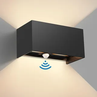 vatato 24W Außenwandleuchte mit Bewegungsmelder, IP65,3000K Warmweiß LED Wandleuchte Außen/Innen Aluminium, Einstellbarer Lichtstrahl außenlampe mit bewegungsmelder für Flur/Weg, Schwarz