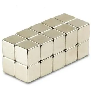 Magnetastico | 100 Stück Neodym Magnete extra stark N52 Würfel 5x5x5 mm | Kühlschrankmagnete Pinnwand Whiteboard Mini Magnet Würfel Würfelmagnet Magnetwürfel magnetische Würfel Magnet Cube