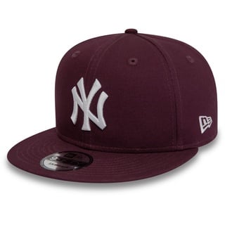 New Era New York Yankees MLB Essentials Maroon 9Fifty Snapback Cap - S-M (6 3/8-7 1/4)