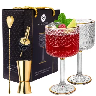 Luxuriöses Gin Tonic Gläser Set | 2 x Geprägte Gin Gläser/Cocktailgläser mit Goldenen Details | Goldlöffel, Doppeltes Spirituosenmaß & Spirituosenausgießer & Rezept E-Book. Gin Geschenk | Gin Glas Set