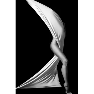 PLACES OF STYLE Acrylglasbild »Verhüllte Frau« Bilder von Frauen   Erotische Bilder   Frau   Kunst   Schwarz-Weiß Fine Art-Print in Galeriequalität, schwarz