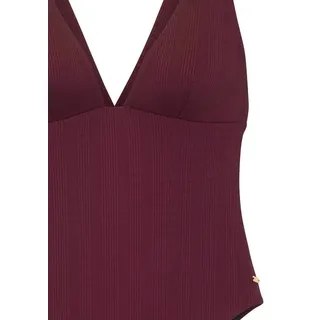 Copenhagen Studios »Nela« mit modischer Trägerlösung am Rücken, rot