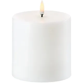 UYUNI - LED Pillar Candle - Nordic White - 10,1 x 10,1 cm (UL-PI-NW-C10110)