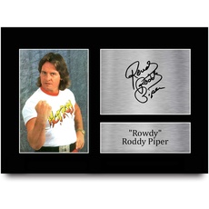 HWC Trading A4 Rowdy Roddy Piper Gifts gedrucktes Autogramm für WWE & WWF Fanartikel-Fans – A4