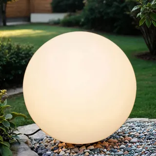 Licht-Erlebnisse Gartenkugel mit Kabel Stecker Weiß IP65 inkl. E27 6500 K Ø 60 cm groß LED Leuchtkugel Terrasse Kugelleuchte Garten außen Lampe