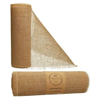 AmaCasa Eco Jute Tischläufer 30cm breit, 10m Rolle | gestärkte Jute mit kompostierbarem Etikett | Tischband Rustikal für Tischdeko Hochzeit, Kommunion und Taufe (Natur Stiff, 30cm x 10m)