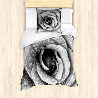 ABAKUHAUS Blume Mantele, Retro Romantisches Rose Petal, Milbensicher Allergiker geeignet mit Kissenbezügen, 135 cm x 200 cm - 80 x 80 cm, Schwarz und weiß - Schwarz