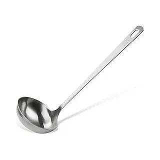 Chefkoch trifft Fackelmann Schöpflöffel – Zum Servieren und Schöpfen von Suppen und Eintöpfen, Edelstahl in mattem Look – Suppenkelle spülmaschinengeeignet
