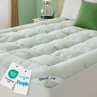 BEDLORE Matratzen Topper 140x200cm, Atmungsaktiv & Bequem (Grün) | Ergonomische Füllung entlastet Rücken. Weicher Bezug aus Bambus-Viskose. Tiefe Tasche bis 30cm für Boxspringbett & Schlafsofa