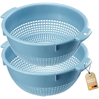 Westmark Seiher – Zwei große Küchensiebe mit 2 Griffmulden und 4 Aufsatzrasten zum Waschen von Gemüse und Abtropfen von Nudeln und mehr – Blau, Kunststoff, ø 24 cm, 212622EB