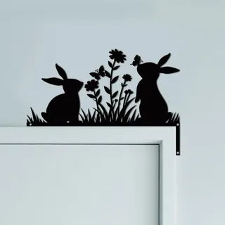 CUTHOLLOW Metall Türrahmen Deko - Hase Wildblumen - 25x17cm Schwarz Wanddeko für Tür, Kreativer Türrahmen-Kunst, Originelle Türecke Deko, Art Deco für Zimmertür, Zuhause, Badezimmer, Schlafzimmer