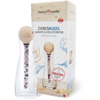 Zirben Familie® das Original ZirbenKugel Edelsteinstab Set Wasserkaraffe | verleiht dem Edelsteinwasser eine besondere Note | 1 Liter Karaffe aus Kristallglas mit Deckel aus ZirbenHolz