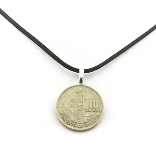 Halskette Münze Guatemala 10 Centavos. Schwarze Schnur