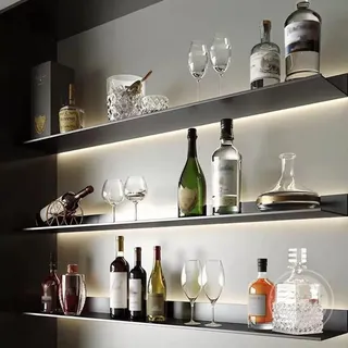 Schwimmende Aufbewahrungs-Wandregale, Weinflaschen- und Glas-Eisen-Ausstellungsständer, LED-Licht, kreative Metall-Ausstellungsregale, für Bar, Arbeitsplatte, Badezimmer, 1 Stück,150x23cm