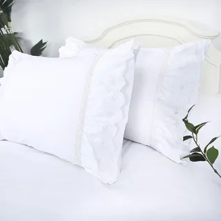 Kissenbezüge mit Ösen, gerüscht, Standardgröße, weiß, Shabby-Chic-Stil, Spitze, Landhaus-Stil, 2 Stück, hübsch, elegant, Baumwolle, Landhausstil, Bestickt, Blumenmuster, Häkel-Besatz, 50 x 66 cm