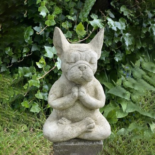 MINGZE Meditierende Bulldogge Statue, Harzmaterial Wasserdicht Bulldogge Buddha Yoga Hund Figur Dekorative Tischplatte Sammlerstück für Heimdekoration Indoor Ornament Garten Outdoor Hof