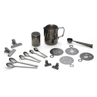 ECHTWERK Kaffeezubehör Set aus Edelstahl Schwarz – Milchschaumkännchen 600 ml mit Präzisionsausguss, Latte Art Schablonen, Macchiato Löffel & Kaffeemesslöffel –Barista Set für Zuhause & als Geschenk