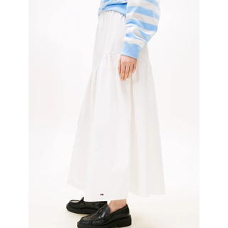 Maxirock TOMMY JEANS "TJW POPLIN TIERED MAXI SKIRT", Damen, Gr. L (40), beige (ecru), Web, Obermaterial: 100% Baumwolle, unifarben, A-Linie knöchellang, Röcke Maxirock
