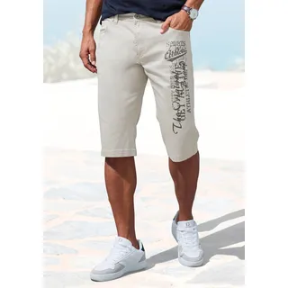 Bermudas JOHN DEVIN "aus elastischer Baumwollmischung", Herren, Gr. 36, N-Gr, beige, Web, Obermaterial: 98% Baumwolle, 2% Elasthan, unifarben, bequem kurz, Hosen Bermudas, mit großem Druck auf dem Bein, 3/4 Shorts
