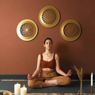 Elegant Gold Decorative Metal Wall Accessory, 46 x 46 cm | 100% Steel, 1.2 mm Thickness | Stylish & Durable Home Decor for Any Space