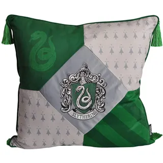 Elbenwald Harry Potter Kissen mit Quasten im Slytherin Design mit gesticktem Wappenpatch in den Hausfarben grün Silber 48 x 48 cm