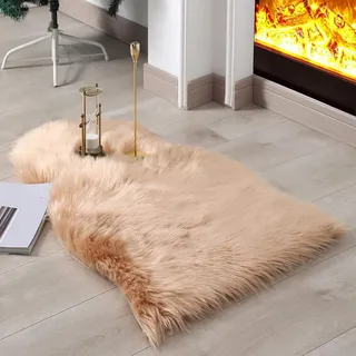 JXLOULAN Faux Lammfell Schaffell Teppich Hellbraun 50x80 cm, Weicher Flauschiger Teppich Wohnzimmer Deko, Longhair Fell Lammfellimitat Carpet für Stühle Sofa Schlafzimmer Kinderzimmer