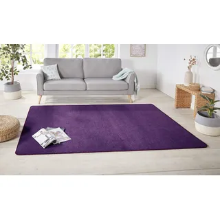 Hanse Home Nasty Läufer – Flauschiger Kurzflor Teppich Einfarbig Unifarben für Esszimmer, Wohnzimmer, Kinderzimmer, Flur, Schlafzimmer, Küche – Uni Violett, 67x120cm