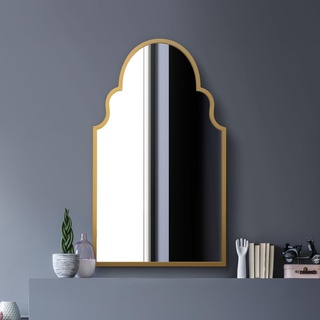 MirrorOutlet The Arcus Wandspiegel mit goldfarbenem Metallrahmen, gewölbt, 104 x 61 cm, Goldener Rahmen