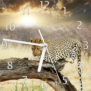 Wallario Design Wanduhr Leopard auf Baumstamm in Afrika aus Echtglas, Größe 20 x 20 cm - Gelb