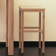 Jan Kurtz - Casa - Design Barhocker aus Holz in Eiche - 62 / 76 cm