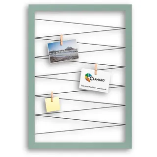 CLAMARO Bilderrahmen Collage Flex, 70 x 90 cm, Salbei, mit 20 Holzklammern | MDF-Holzrahmen vollummantelt, vorgespannte Gummileine, Echtholz-Fotoklammern, Wandaufhänger, für Fotos, Postkarten, Notizen
