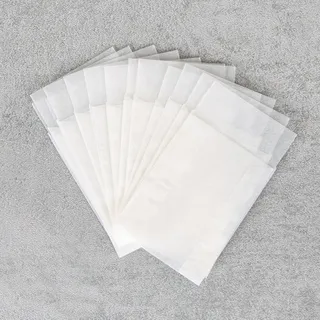 Mini Pergamintüten, 25 Stück: Papiertüten Weiß, Tüten Papier Klein, Geschenktüte für Blumensamen, Süßigkeiten & Kleinteile, Papierbeutel Leicht Transparent, Papiertaschen Pergamin Flach, 4,5 x 6 cm