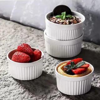 Creme Brulee Schälchen, 4 Stück Souffle Förmchen 200ml Auflaufform Klein, Keramik Ragout Fin Schalen, Küchenbackform, Spülmaschinenfest (Weiß, Ø 9cm)