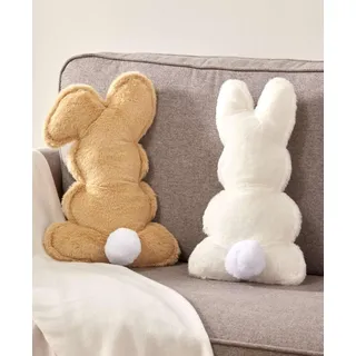 Dekoleidenschaft 2X Dekokissen Häschen Kuschelkissen aus Kunstfell in Hasen-Form, weiß + braun, Hasenkissen, Osterhase, Sofakissen, Osterdeko