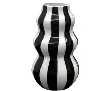 Generisch Striped Ceramic Flower Vase, Aesthetic Craft for Modern Home Decor, Minimalists Living Room Accents, Handcrafted Decorative Tabletop Piece