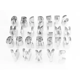 sallys Buchstaben Ausstecher 26-teilig