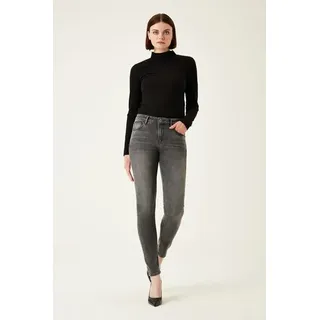 High-waist-Jeans GARCIA "Celia superslim", Damen, Gr. 26, Länge 32, schwarz (schwarz schwarz used), Denim/Jeans, Obermaterial: 58% Baumwolle, 37% Polyester, 5% Elasthan, Basic, skinny fit normal, Jeans High-waist-Jeans