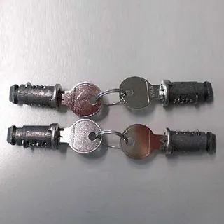 Volkswagen 6Q0071734 Schloss-Satz Schlösser Schlüssel Grundträger Dachgepäckträger, 4 Stück