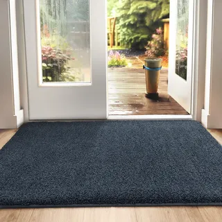 DEXI Fußmatte Innen 90 x 150 cm, rutschfeste Schmutzfangmatte, Maschinenwaschbare Fussmatte, Saugstarke Türmatte, Sauberlaufmatte, Eingangsteppich für Hund, Haustür & Flur, Blau-schwarz