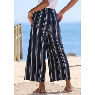 7/8-Hose LASCANA "mit locker-luftigem Bein", Damen, Gr. 38, N-Gr, schwarz-weiß (marine, weiß gestreift), Crêpe, Obermaterial: 71% Viskose, 27% Polyester, 2% Elasthan, Crinkleoptik, gestreift, weit 7/8-Länge, Hosen 7/8-Hose, aus strukturierter Ware, sommerliche Schlupfhose, Strandhose